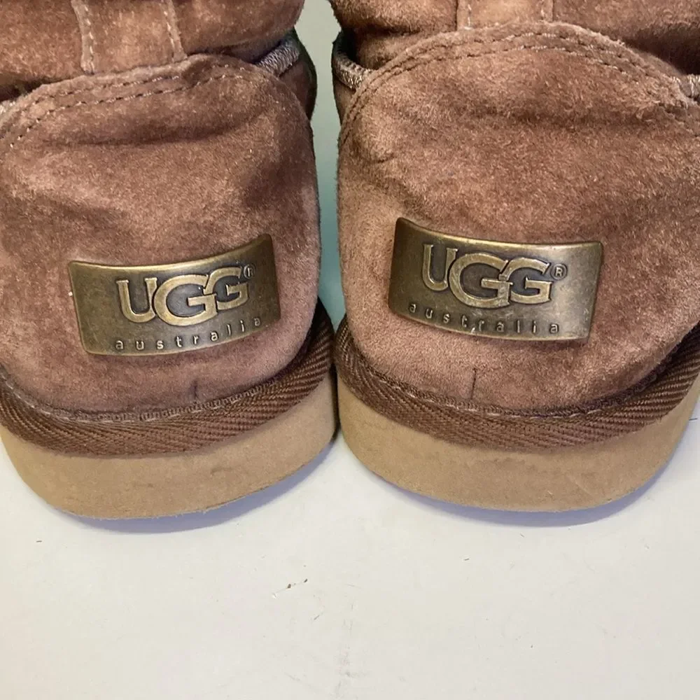 UGG Size 7 Brown Suede Leather Boots Sheepskin Lined 5358 Side Buckle 38 EU